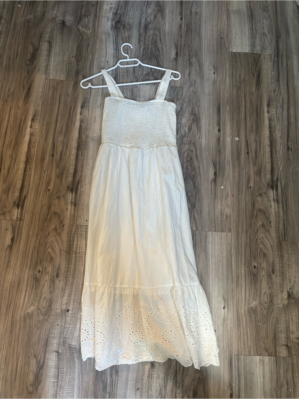 Reitmans White Smocked Top with Textured Detail